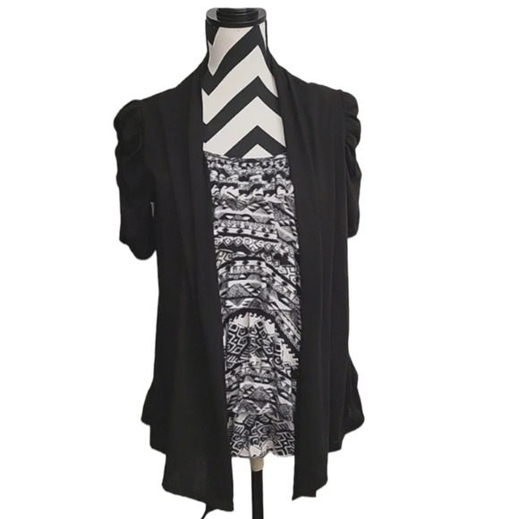 Andrea Layered Top - Picture 1 of 4